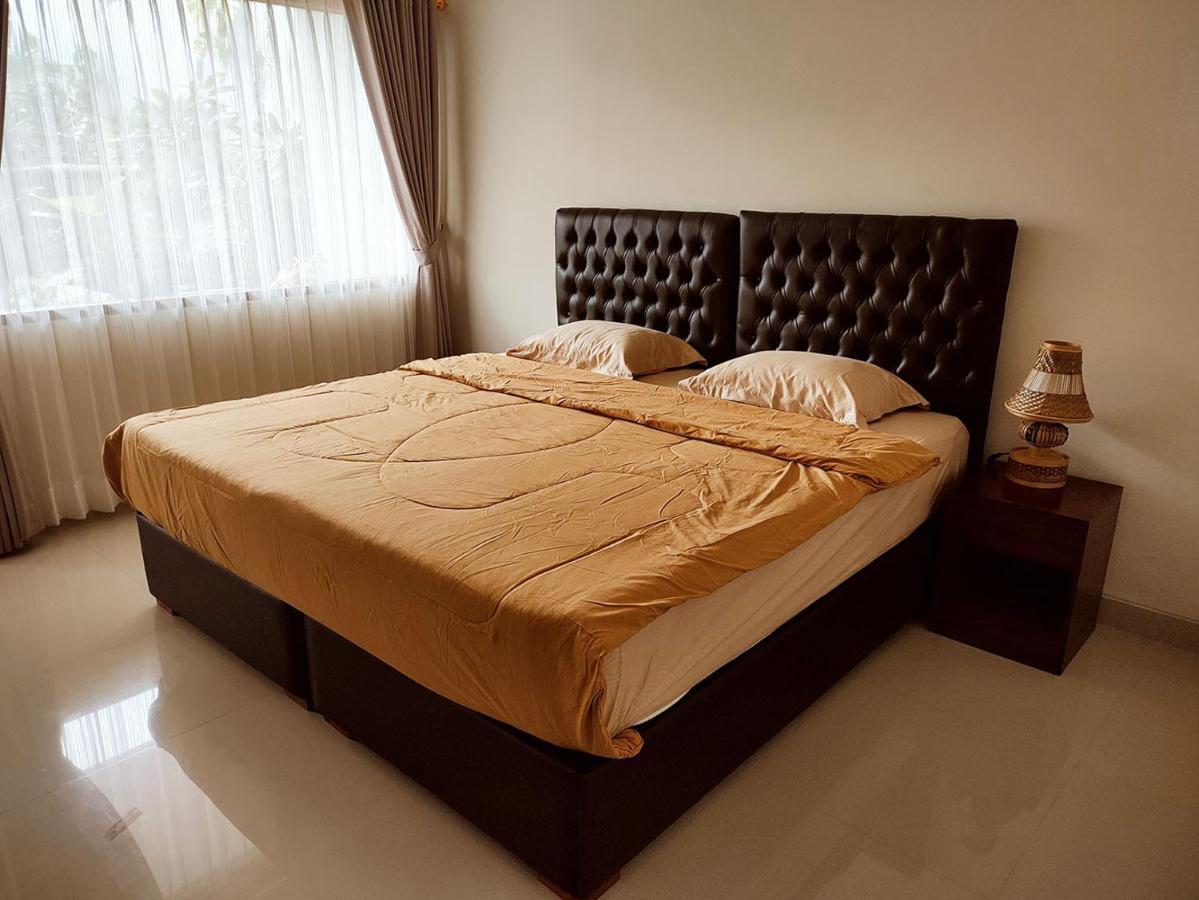 Kubu Di-Kayla'S Hotel Sanur Buitenkant foto